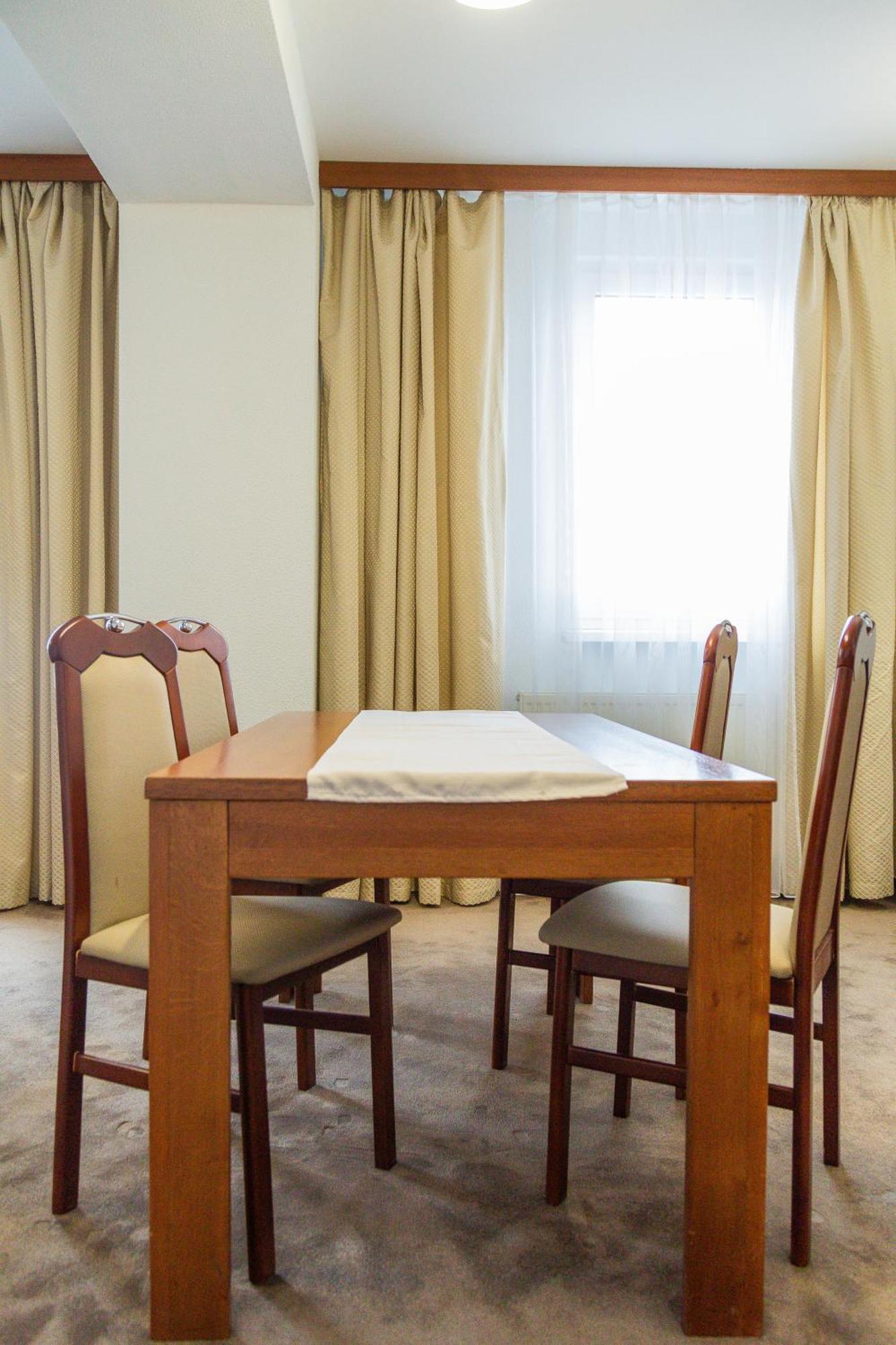Vysoké Tatry Hotel Granit Tatranske Zruby מראה חיצוני תמונה
