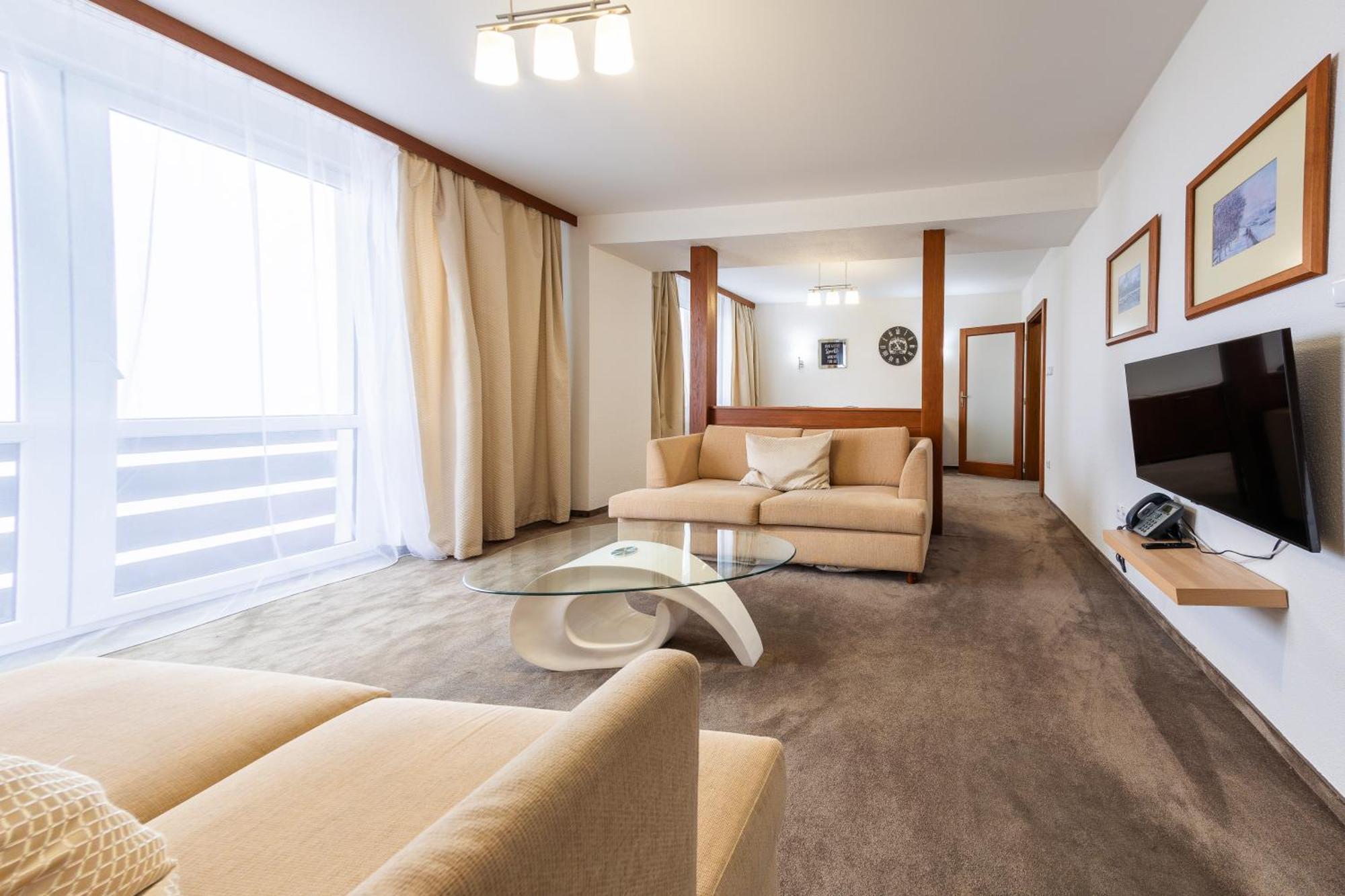 Vysoké Tatry Hotel Granit Tatranske Zruby מראה חיצוני תמונה